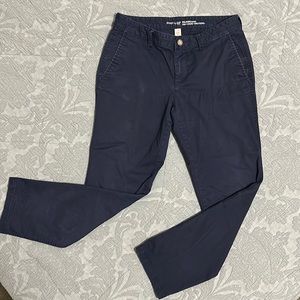 Khakis by Gap Girlfriend Khaki Navy size 0/25R